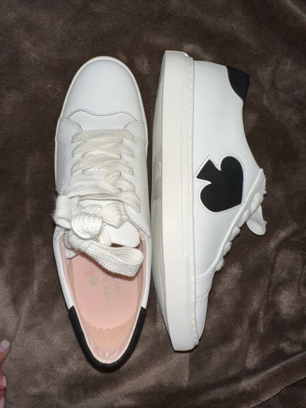 White Low-Top Sneakers with Black Heart Accent